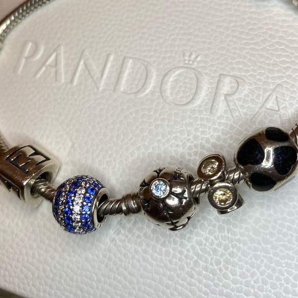 PANDORA blue-silver bracelet with charms - Picture 3 of 4